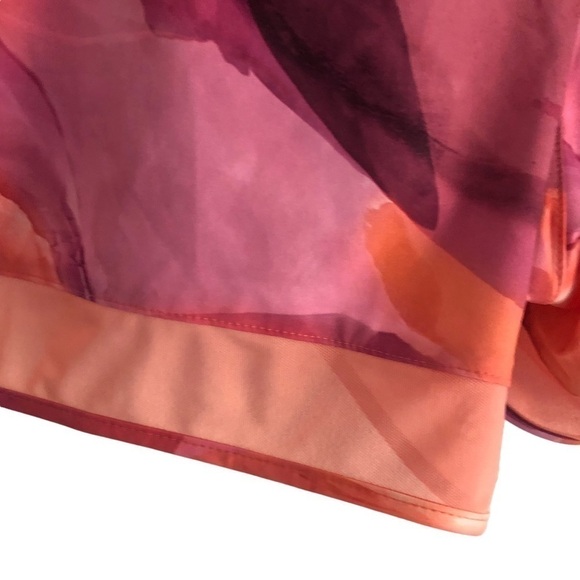 Athleta Printed Mesh Racer Run Shorts 4” Size 1X Pink Orange - Picture 9 of 14